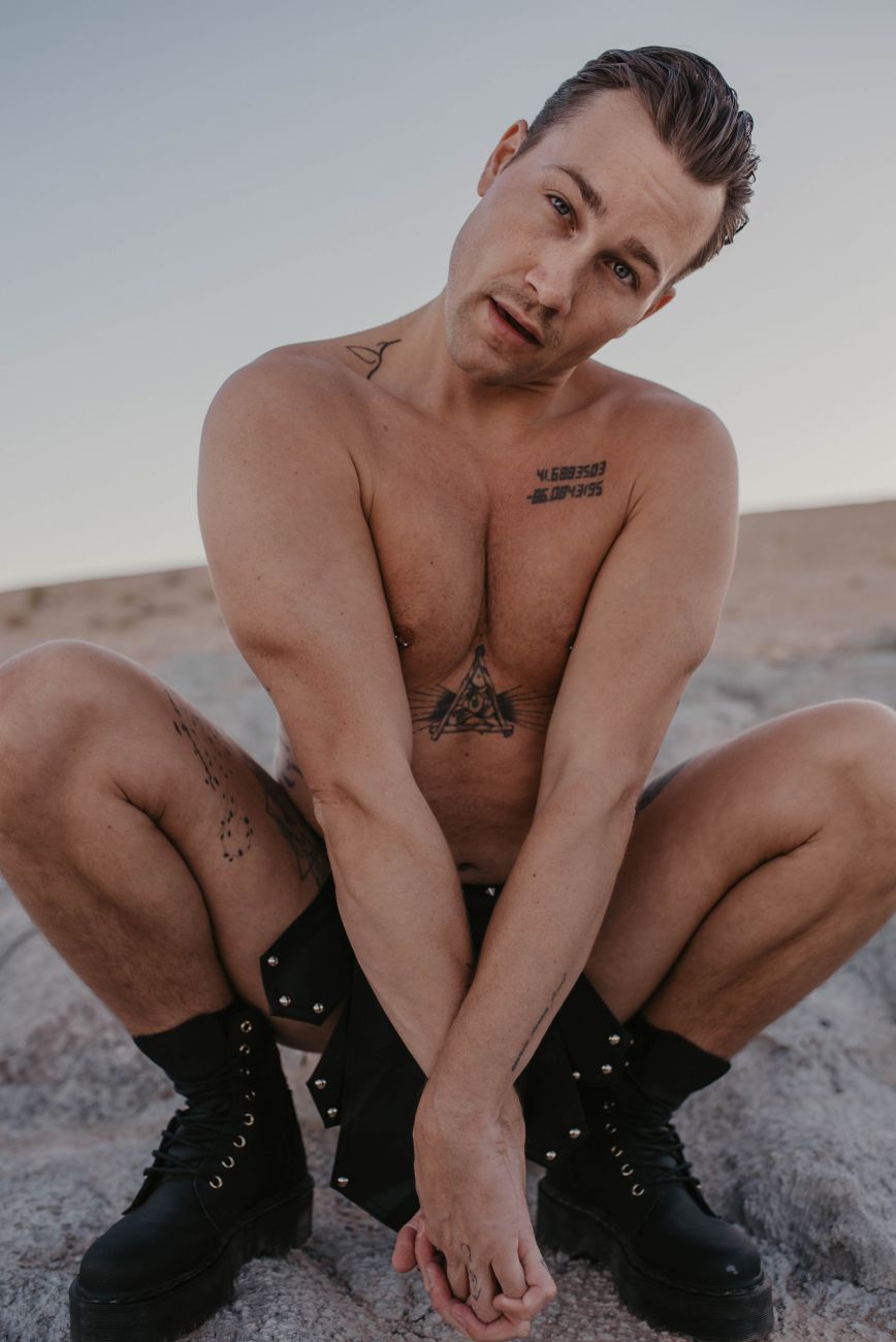 MaleBasics DMBL10 DNGEON Leather Look Roman Skirt Black