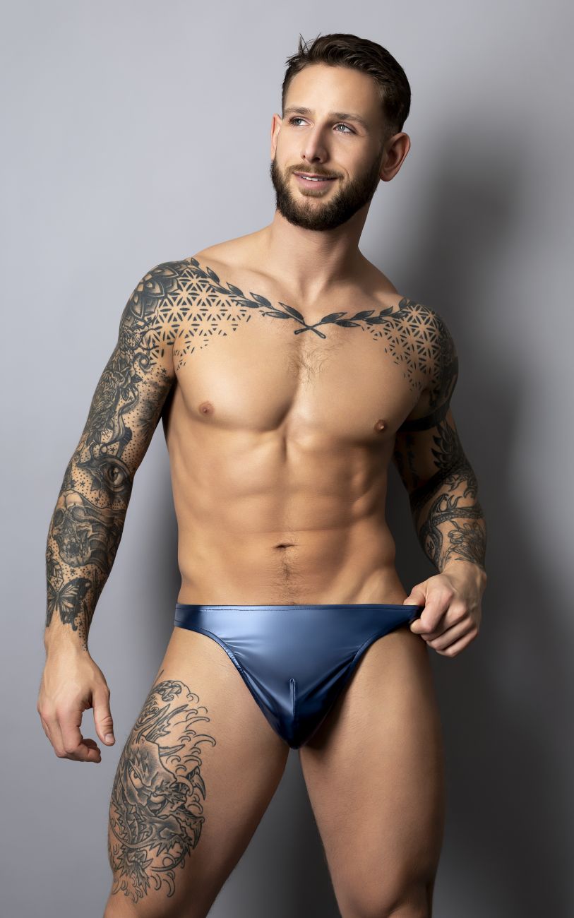 Male Power 442-301 Liquid Onyx 2.0 Male Bong Thong Blue